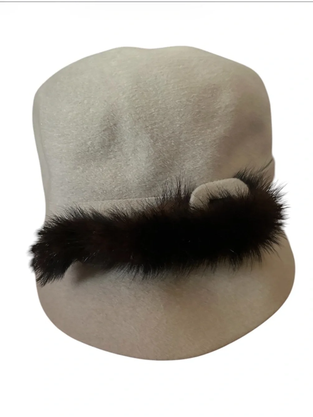 Vintage Gray Wool Hat with Mink Embellishment - Picture 4 of 11